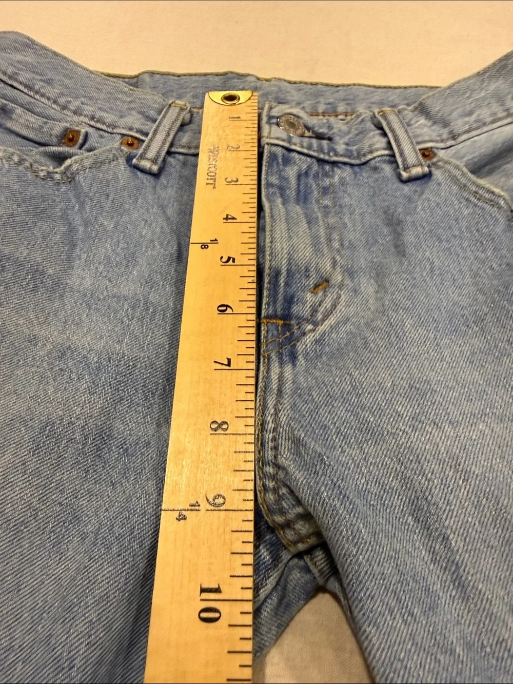 Levis classic straight